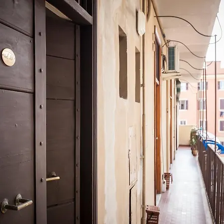 Sabelli Nightlife Apartment-La Sapienza-Termini Station Rome Room photo